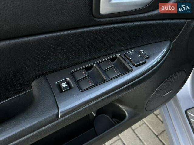 Сірий Мазда 6, об'ємом двигуна 2.3 л та пробігом 130 тис. км за 6750 $, фото 18 на Automoto.ua