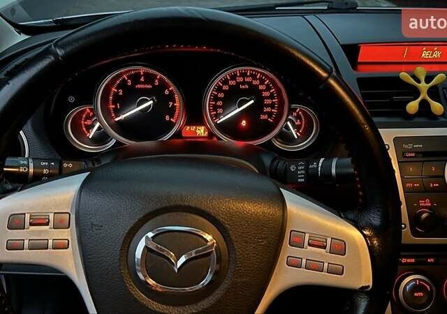 Сірий Мазда 6, об'ємом двигуна 1.8 л та пробігом 213 тис. км за 5999 $, фото 22 на Automoto.ua