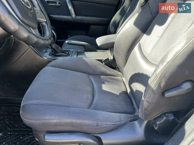 Сірий Мазда 6, об'ємом двигуна 2 л та пробігом 275 тис. км за 4100 $, фото 15 на Automoto.ua