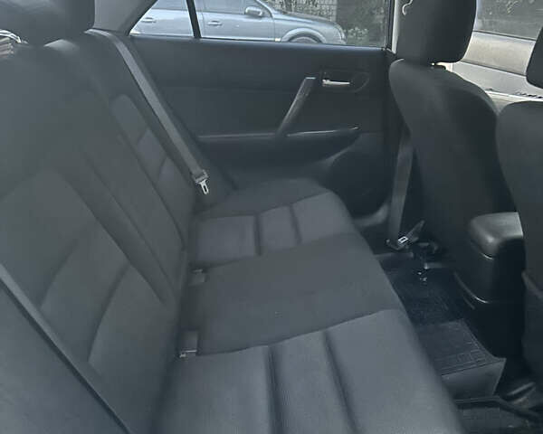 Серый Мазда 6, объемом двигателя 1.8 л и пробегом 235 тыс. км за 4400 $, фото 4 на Automoto.ua