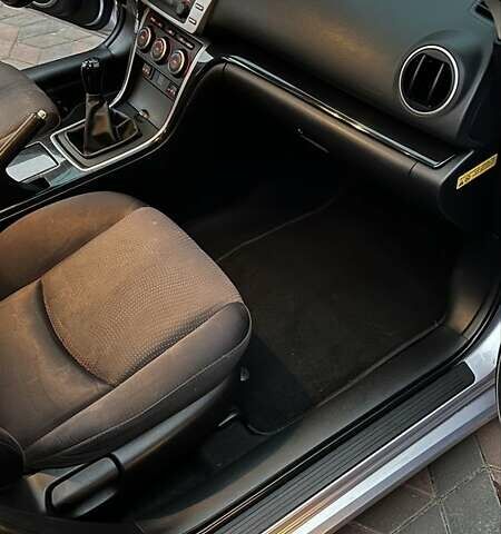 Сірий Мазда 6, об'ємом двигуна 1.8 л та пробігом 213 тис. км за 5999 $, фото 18 на Automoto.ua
