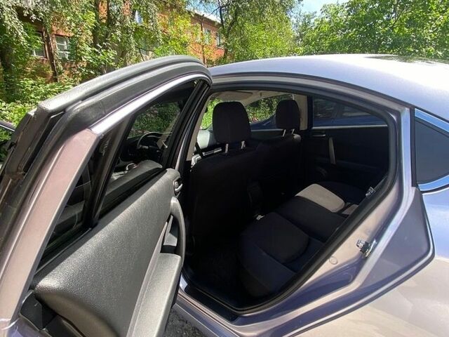 Сірий Мазда 6, об'ємом двигуна 2 л та пробігом 200 тис. км за 7000 $, фото 8 на Automoto.ua