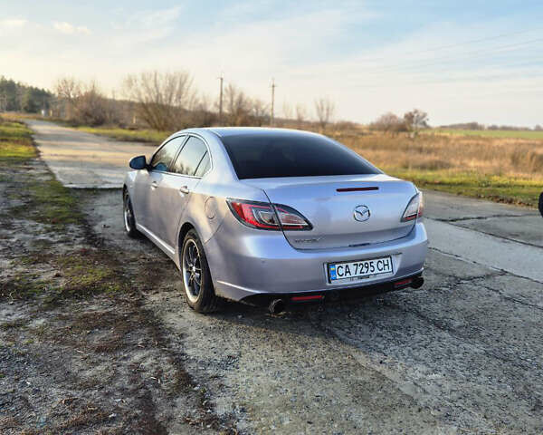 Сірий Мазда 6, об'ємом двигуна 2 л та пробігом 213 тис. км за 7500 $, фото 2 на Automoto.ua