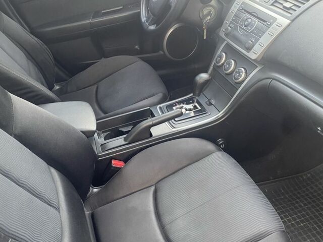 Серый Мазда 6, объемом двигателя 2 л и пробегом 270 тыс. км за 5500 $, фото 2 на Automoto.ua