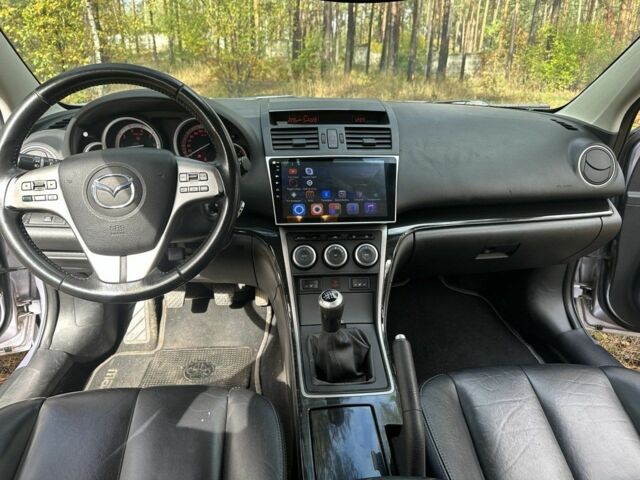 Сірий Мазда 6, об'ємом двигуна 2.5 л та пробігом 227 тис. км за 5600 $, фото 3 на Automoto.ua
