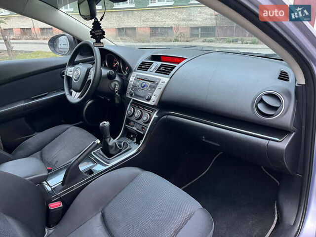 Серый Мазда 6, объемом двигателя 2 л и пробегом 213 тыс. км за 6500 $, фото 16 на Automoto.ua