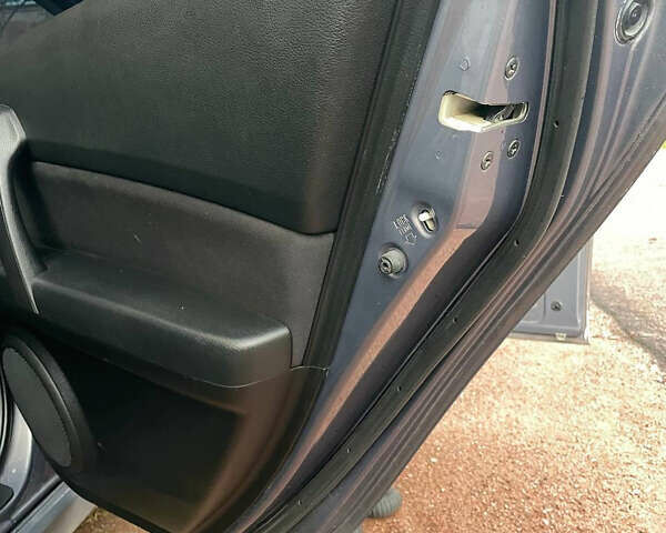 Мазда 6 2008 в Коростене на Automoto.ua Серый Мазда 6, объемом двигателя 2 л и пробегом 269 тыс. км за 7500 $, фото 11 на Automoto.ua