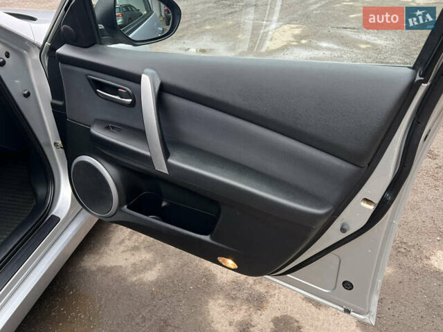 Сірий Мазда 6, об'ємом двигуна 1.8 л та пробігом 197 тис. км за 6950 $, фото 27 на Automoto.ua