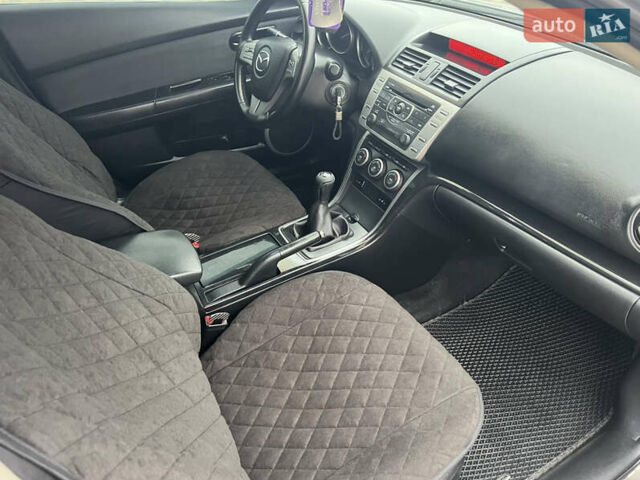 Сірий Мазда 6, об'ємом двигуна 1.8 л та пробігом 249 тис. км за 5999 $, фото 7 на Automoto.ua