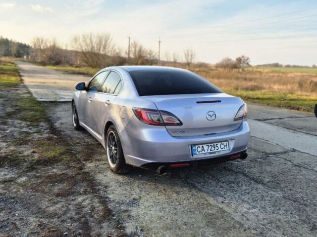 Серый Мазда 6, объемом двигателя 2 л и пробегом 213 тыс. км за 7500 $, фото 2 на Automoto.ua