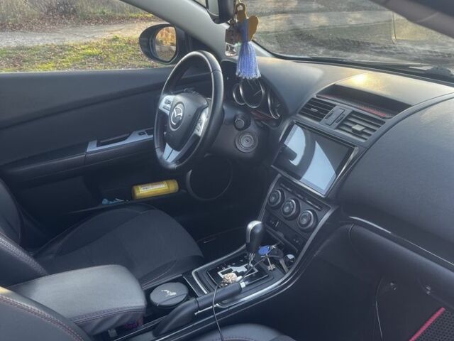 Серый Мазда 6, объемом двигателя 2 л и пробегом 213 тыс. км за 7500 $, фото 6 на Automoto.ua