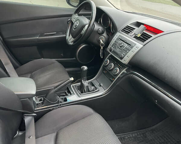 Серый Мазда 6, объемом двигателя 1.8 л и пробегом 232 тыс. км за 6100 $, фото 6 на Automoto.ua