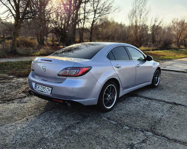 Сірий Мазда 6, об'ємом двигуна 2 л та пробігом 213 тис. км за 7500 $, фото 3 на Automoto.ua