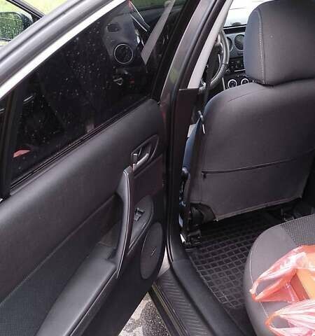 Сірий Мазда 6, об'ємом двигуна 2 л та пробігом 233 тис. км за 6200 $, фото 4 на Automoto.ua
