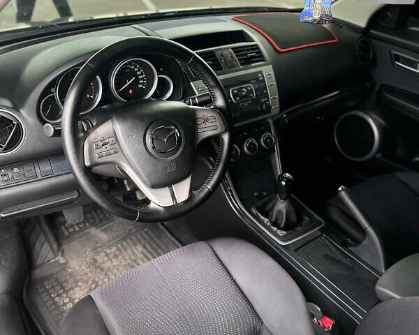 Сірий Мазда 6, об'ємом двигуна 2 л та пробігом 267 тис. км за 6900 $, фото 11 на Automoto.ua