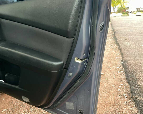 Мазда 6 2008 в Коростене на Automoto.ua Серый Мазда 6, объемом двигателя 2 л и пробегом 269 тыс. км за 7500 $, фото 12 на Automoto.ua