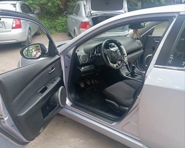 Сірий Мазда 6, об'ємом двигуна 2 л та пробігом 326 тис. км за 5400 $, фото 6 на Automoto.ua