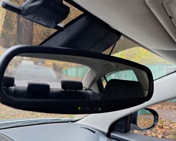 Мазда 6 2008 у Києві на Automoto.ua Сірий Мазда 6, об'ємом двигуна 2 л та пробігом 150 тис. км за 7750 $, фото 17 на Automoto.ua