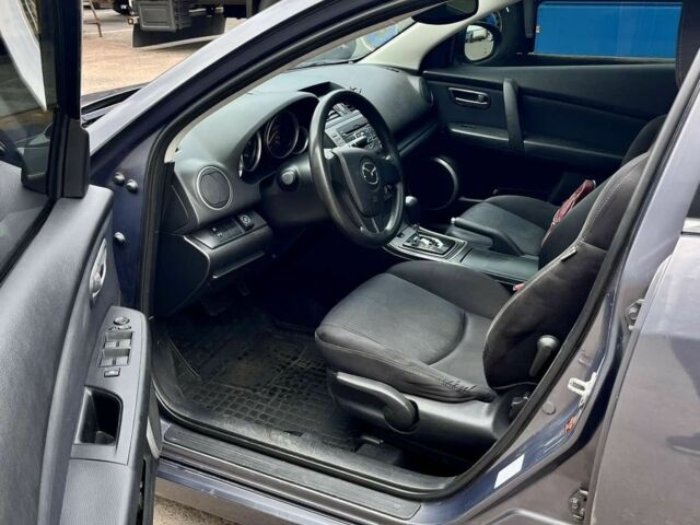 Сірий Мазда 6, об'ємом двигуна 2 л та пробігом 349 тис. км за 4600 $, фото 2 на Automoto.ua