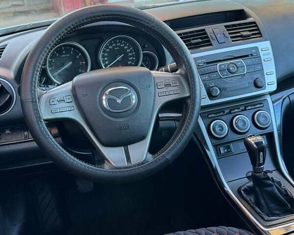 Сірий Мазда 6, об'ємом двигуна 1.8 л та пробігом 265 тис. км за 6100 $, фото 6 на Automoto.ua
