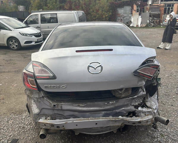 Сірий Мазда 6, об'ємом двигуна 2 л та пробігом 297 тис. км за 3500 $, фото 2 на Automoto.ua