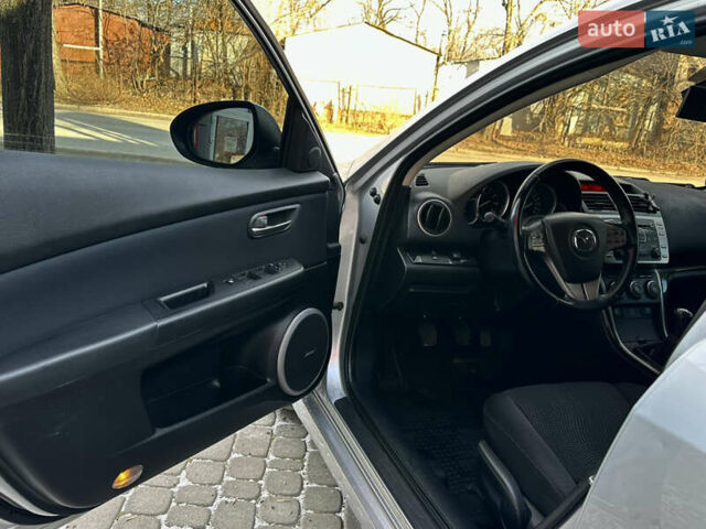 Сірий Мазда 6, об'ємом двигуна 2 л та пробігом 222 тис. км за 6200 $, фото 14 на Automoto.ua