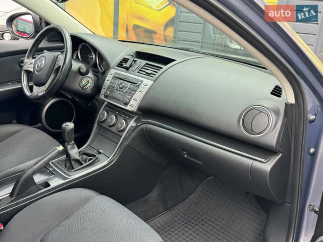 Сірий Мазда 6, об'ємом двигуна 2 л та пробігом 283 тис. км за 5999 $, фото 35 на Automoto.ua