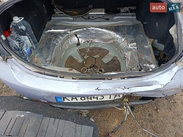 Серый Мазда 6, объемом двигателя 2.49 л и пробегом 269 тыс. км за 4000 $, фото 10 на Automoto.ua