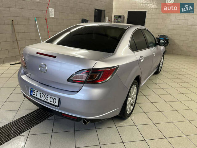 Серый Мазда 6, объемом двигателя 2 л и пробегом 213 тыс. км за 6500 $, фото 4 на Automoto.ua