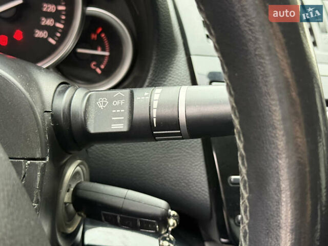 Сірий Мазда 6, об'ємом двигуна 2 л та пробігом 230 тис. км за 5999 $, фото 43 на Automoto.ua