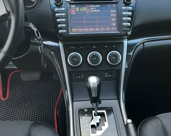 Серый Мазда 6, объемом двигателя 2 л и пробегом 220 тыс. км за 6999 $, фото 32 на Automoto.ua