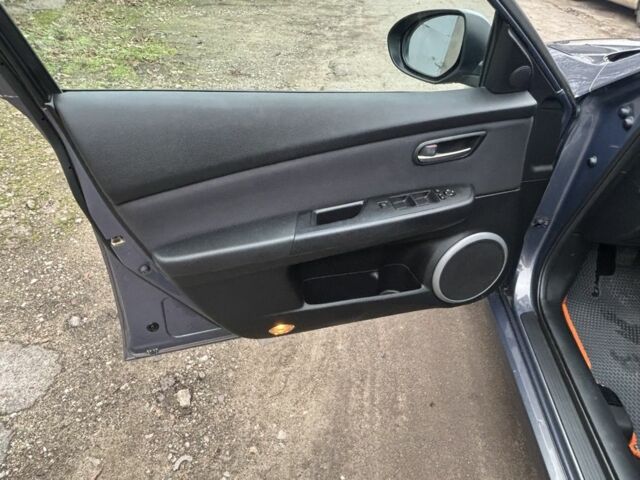 Серый Мазда 6, объемом двигателя 2 л и пробегом 280 тыс. км за 7100 $, фото 12 на Automoto.ua