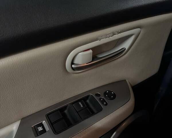 Сірий Мазда 6, об'ємом двигуна 2.49 л та пробігом 193 тис. км за 7300 $, фото 25 на Automoto.ua