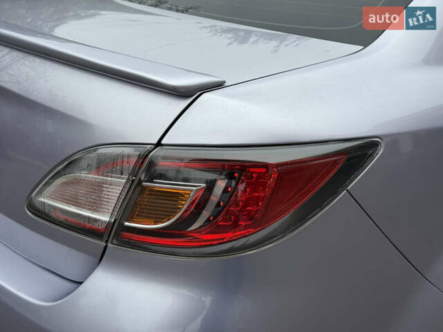 Сірий Мазда 6, об'ємом двигуна 2 л та пробігом 230 тис. км за 5999 $, фото 27 на Automoto.ua