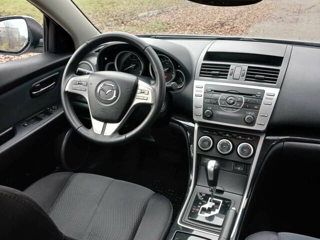 Серый Мазда 6, объемом двигателя 2 л и пробегом 200 тыс. км за 5500 $, фото 7 на Automoto.ua