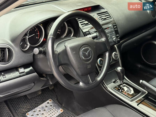 Сірий Мазда 6, об'ємом двигуна 2 л та пробігом 230 тис. км за 5999 $, фото 39 на Automoto.ua