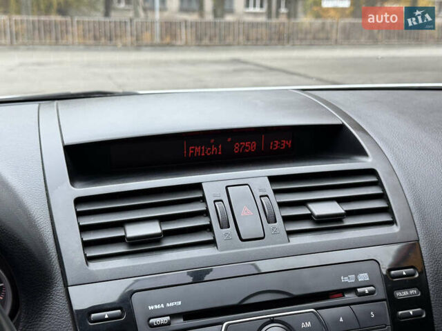 Сірий Мазда 6, об'ємом двигуна 2 л та пробігом 230 тис. км за 5999 $, фото 44 на Automoto.ua