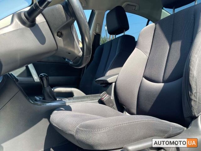 Серый Мазда 6, объемом двигателя 2 л и пробегом 190 тыс. км за 8400 $, фото 7 на Automoto.ua