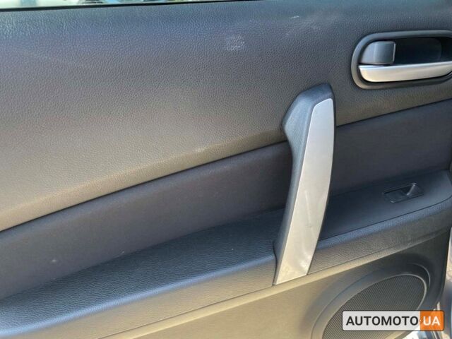 Серый Мазда 6, объемом двигателя 2 л и пробегом 190 тыс. км за 8400 $, фото 13 на Automoto.ua