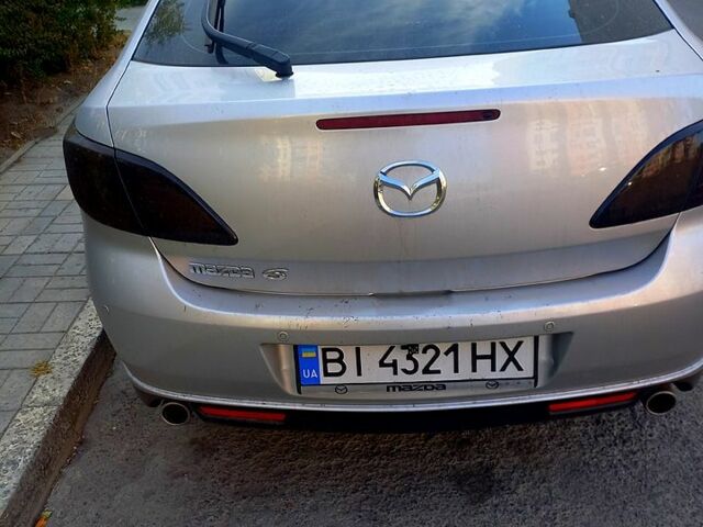 Серый Мазда 6, объемом двигателя 2 л и пробегом 264 тыс. км за 7000 $, фото 1 на Automoto.ua