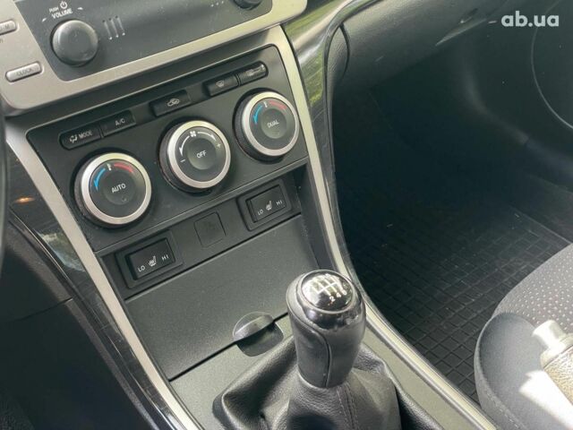 Серый Мазда 6, объемом двигателя 2 л и пробегом 283 тыс. км за 6990 $, фото 15 на Automoto.ua