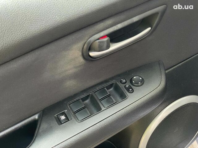 Серый Мазда 6, объемом двигателя 2 л и пробегом 283 тыс. км за 6990 $, фото 13 на Automoto.ua