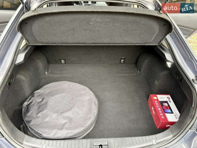 Серый Мазда 6, объемом двигателя 1.8 л и пробегом 274 тыс. км за 7699 $, фото 18 на Automoto.ua