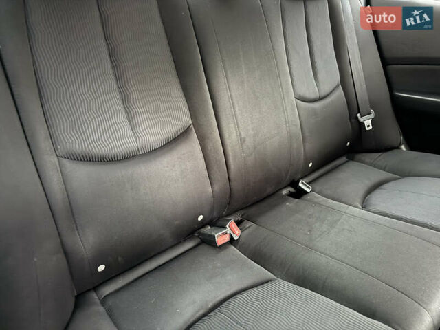 Сірий Мазда 6, об'ємом двигуна 2 л та пробігом 230 тис. км за 5999 $, фото 9 на Automoto.ua