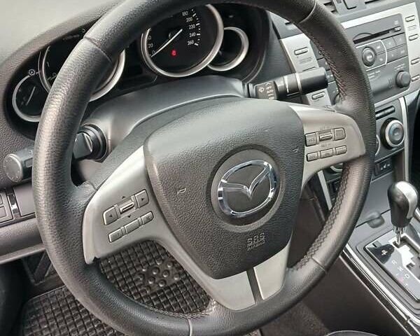 Серый Мазда 6, объемом двигателя 2 л и пробегом 202 тыс. км за 5400 $, фото 12 на Automoto.ua
