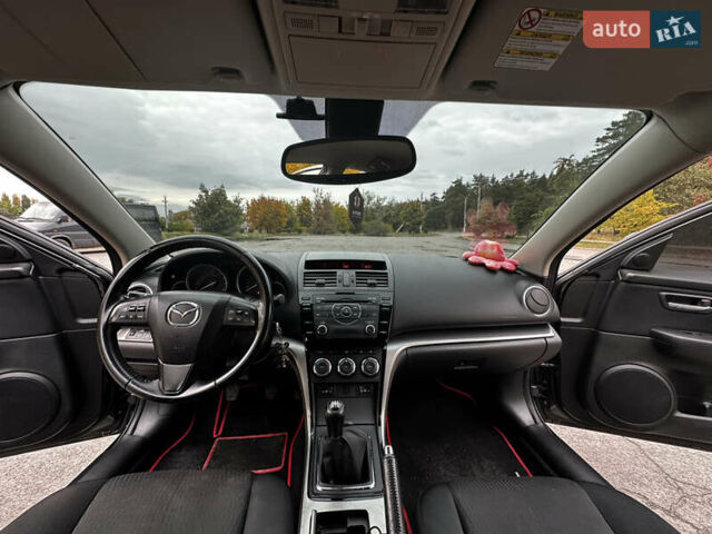 Серый Мазда 6, объемом двигателя 1.8 л и пробегом 170 тыс. км за 7650 $, фото 57 на Automoto.ua
