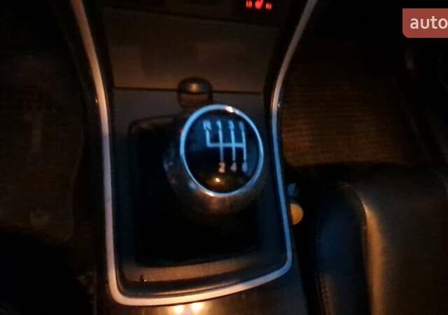 Серый Мазда 6, объемом двигателя 2.5 л и пробегом 167 тыс. км за 7800 $, фото 4 на Automoto.ua