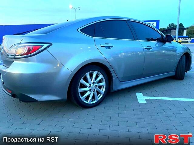 Сірий Мазда 6, об'ємом двигуна 2.2 л та пробігом 310 тис. км за 6350 $, фото 2 на Automoto.ua