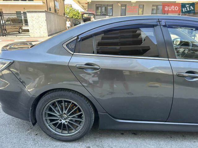 Серый Мазда 6, объемом двигателя 2.49 л и пробегом 298 тыс. км за 7999 $, фото 6 на Automoto.ua