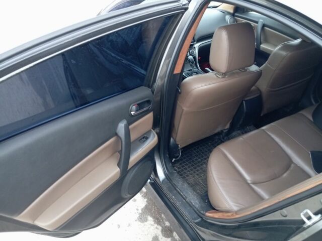 Серый Мазда 6, объемом двигателя 0 л и пробегом 300 тыс. км за 6900 $, фото 3 на Automoto.ua